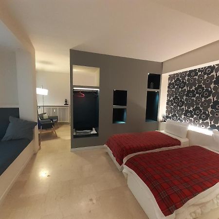 Baretti House- Parcheggio Riservato Per Un Soggiorno Perfetto Turin Bagian luar foto